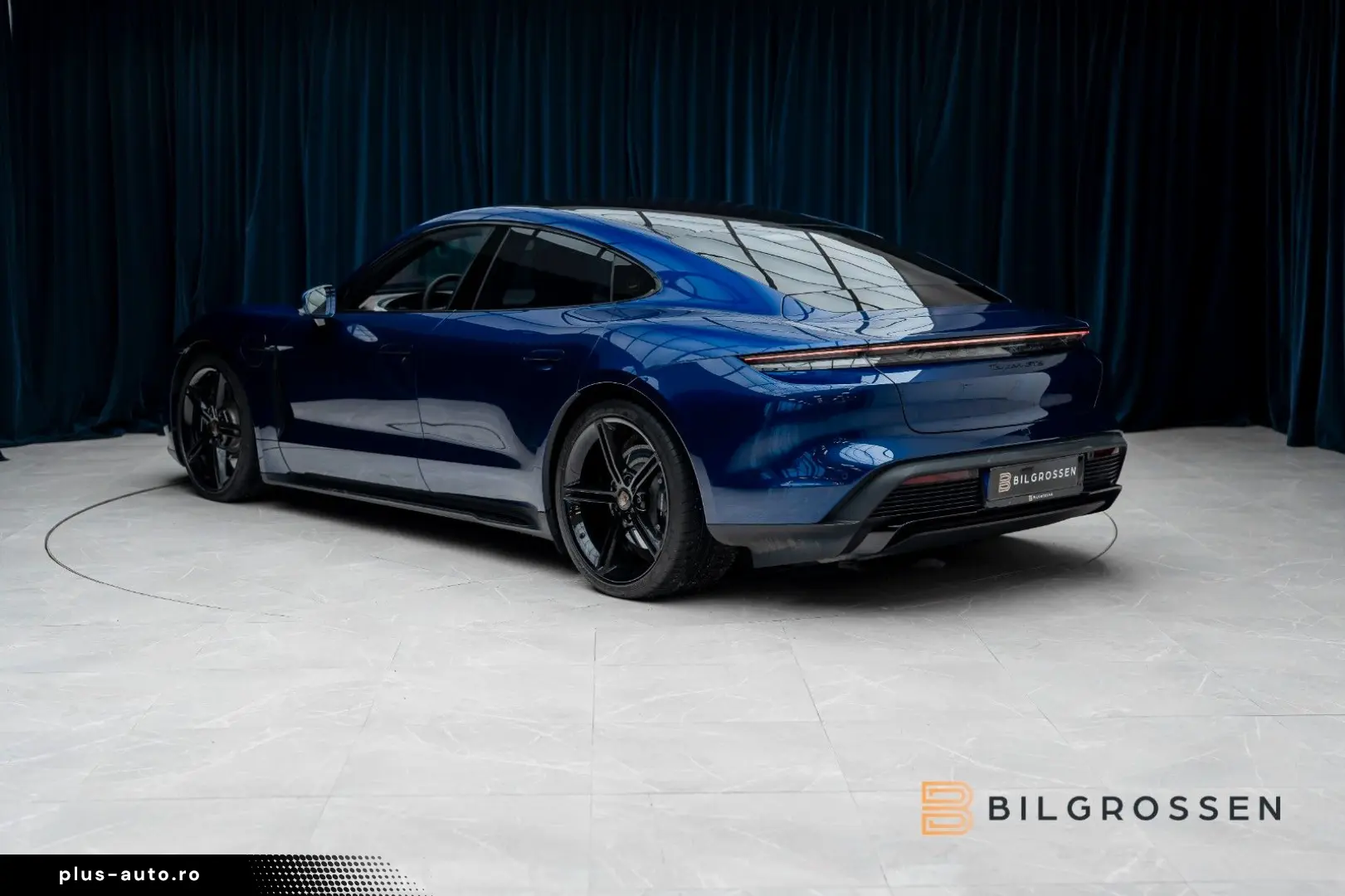 PORSCHE Taycan GTS DD P-Display Pano BOSE 18-Way 360