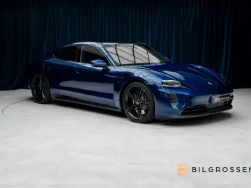 PORSCHE Taycan GTS DD P-Display Pano BOSE 18-Way 360