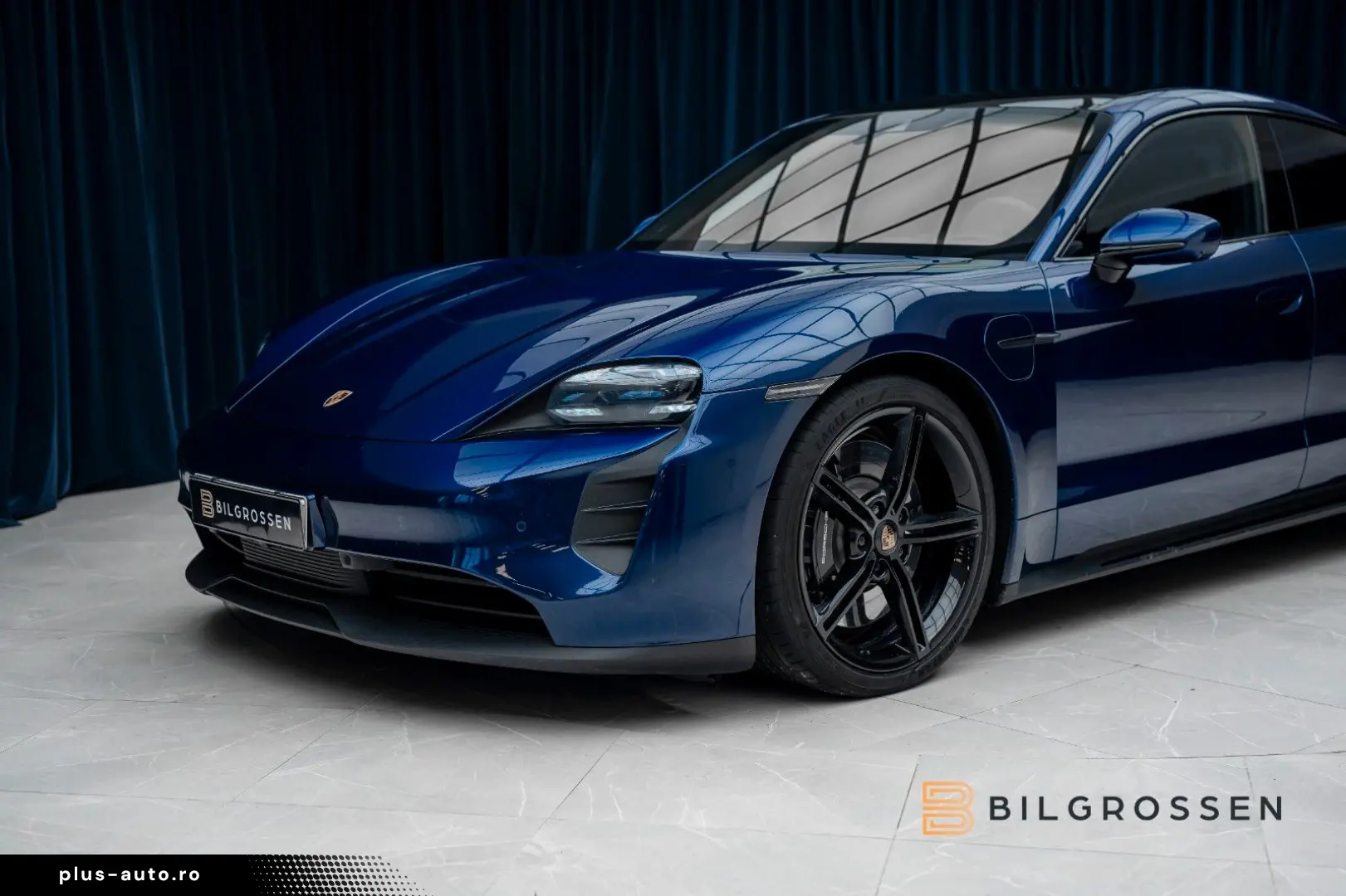 PORSCHE Taycan GTS DD P-Display Pano BOSE 18-Way 360