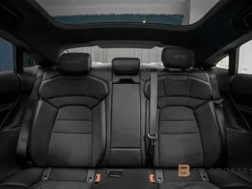 PORSCHE Taycan GTS DD P-Display Pano BOSE 18-Way 360