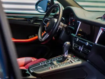 PORSCHE Macan  LED 360  KAMERA APPLE CARPLAY BOSE®