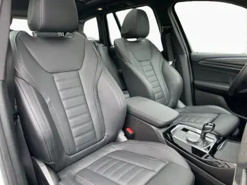 BMW X3 xDr 30dA M SPORT LivePro Laser AHK StHzg HUD