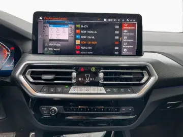 BMW X3 xDr 30dA M SPORT LivePro Laser AHK StHzg HUD