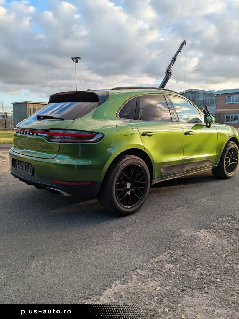 PORSCHE ES MUSS NICHT IMMER SCHWARZ SEIN