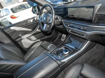 BMW X5 xDrive50e M Sport HUD PANO NAV