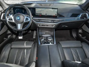 BMW X5 xDrive50e M Sport HUD PANO NAV