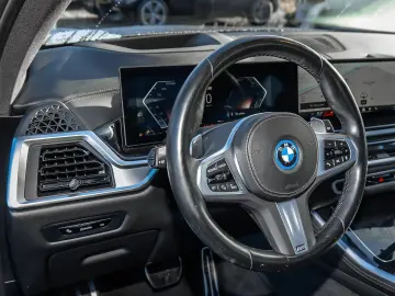 BMW X5 xDrive50e M Sport HUD PANO NAV