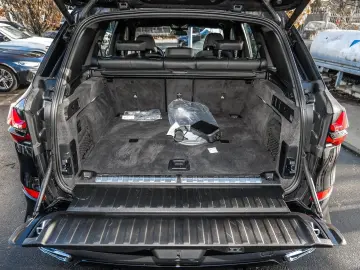 BMW X5 xDrive50e M Sport HUD PANO NAV