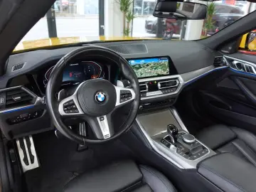 BMW M440i xDrive Cabrio Individual