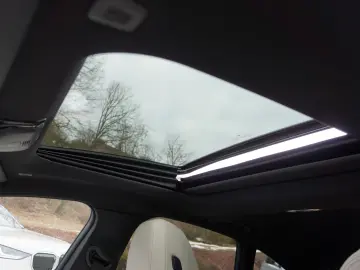 BMW M440i xDrive Gran Coupé Head-Up Standheizung Gla