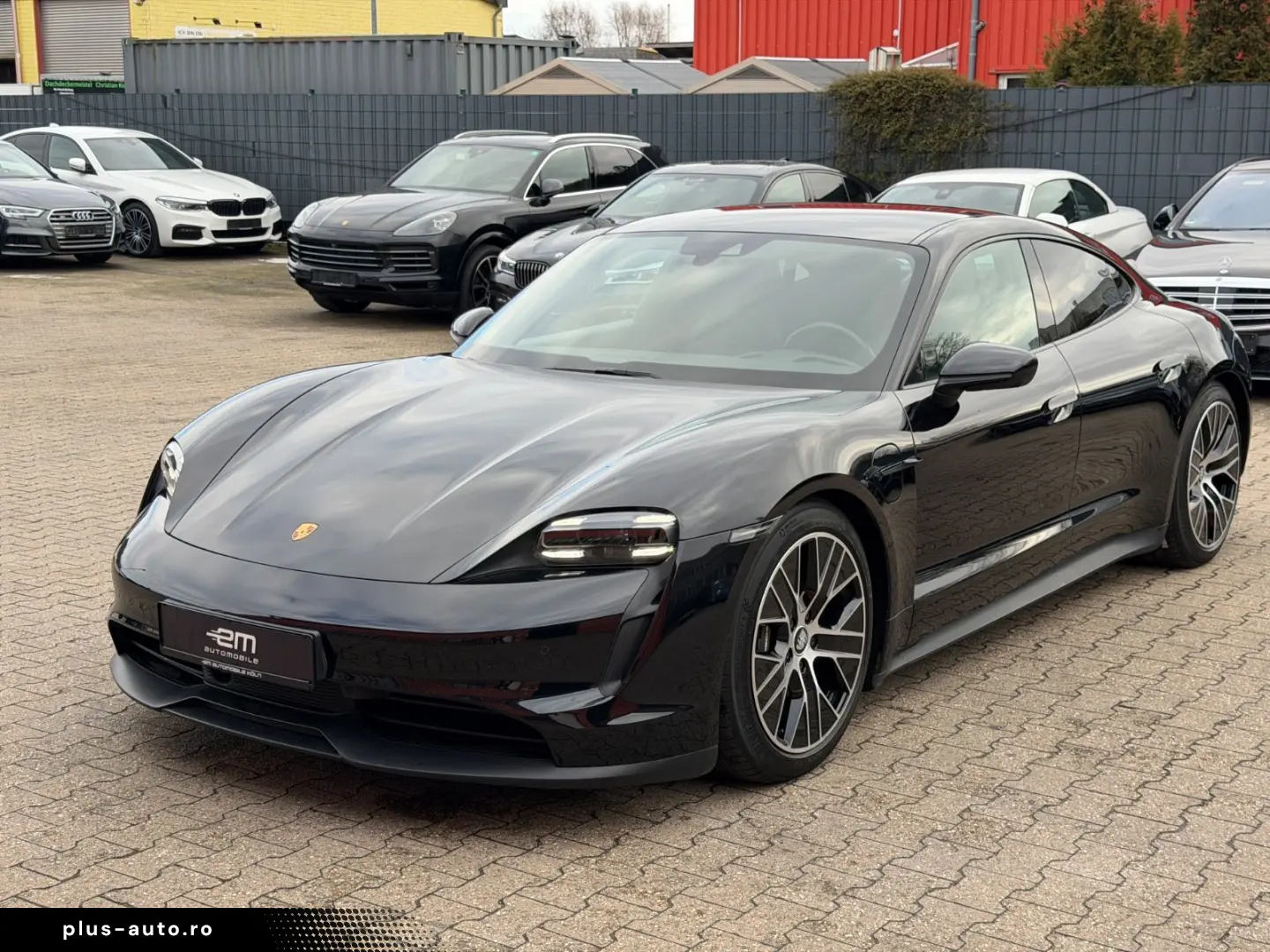 PORSCHE Taycan Luft Matrix Leder Pano Memory ACC 8-Fach