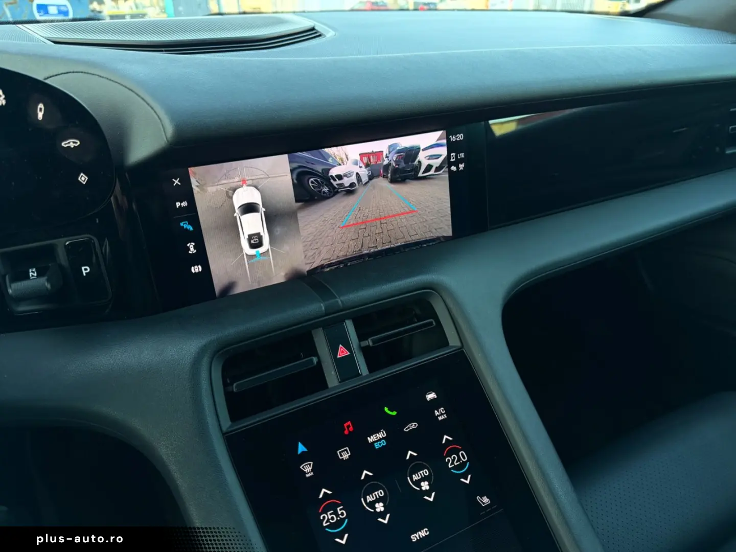 PORSCHE Taycan Luft Matrix Leder Pano Memory ACC 8-Fach