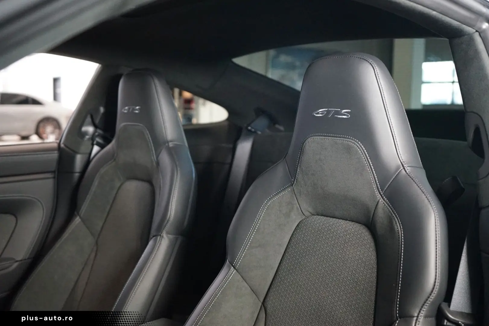 PORSCHE 992.2 4 GTS BOSE HD-MATRIX CHRONO