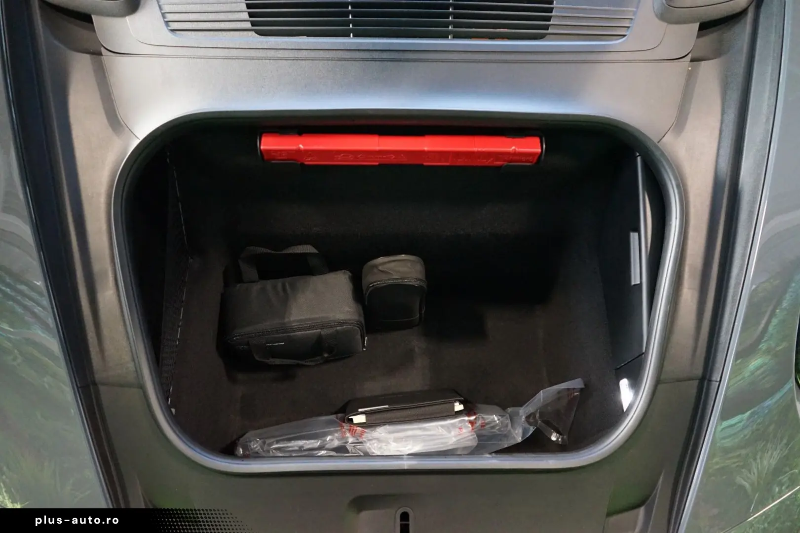 PORSCHE 992.2 4 GTS BOSE HD-MATRIX CHRONO