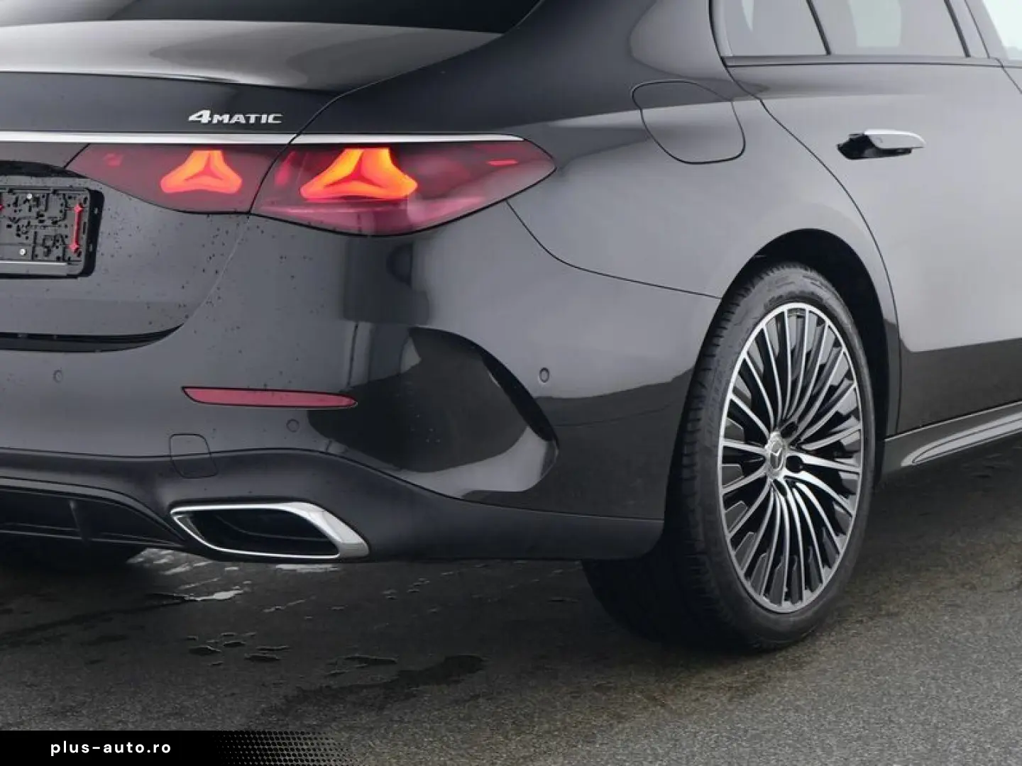 MERCEDES-BENZ E 400 e 4M AMG  DIGITAL-LIGHT NAVI DISTRONIC