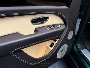 BENTLEY Bentayga V8 NAIM PANO MASSAGE STANDHZG ACC NACHT