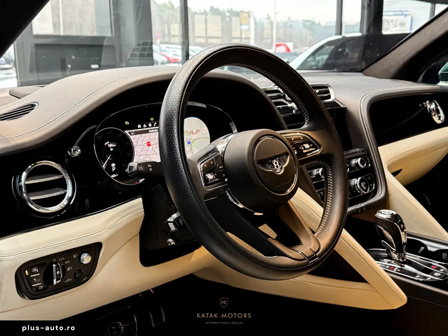 BENTLEY Bentayga V8 NAIM PANO MASSAGE STANDHZG ACC NACHT