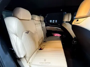 BENTLEY Bentayga V8 NAIM PANO MASSAGE STANDHZG ACC NACHT