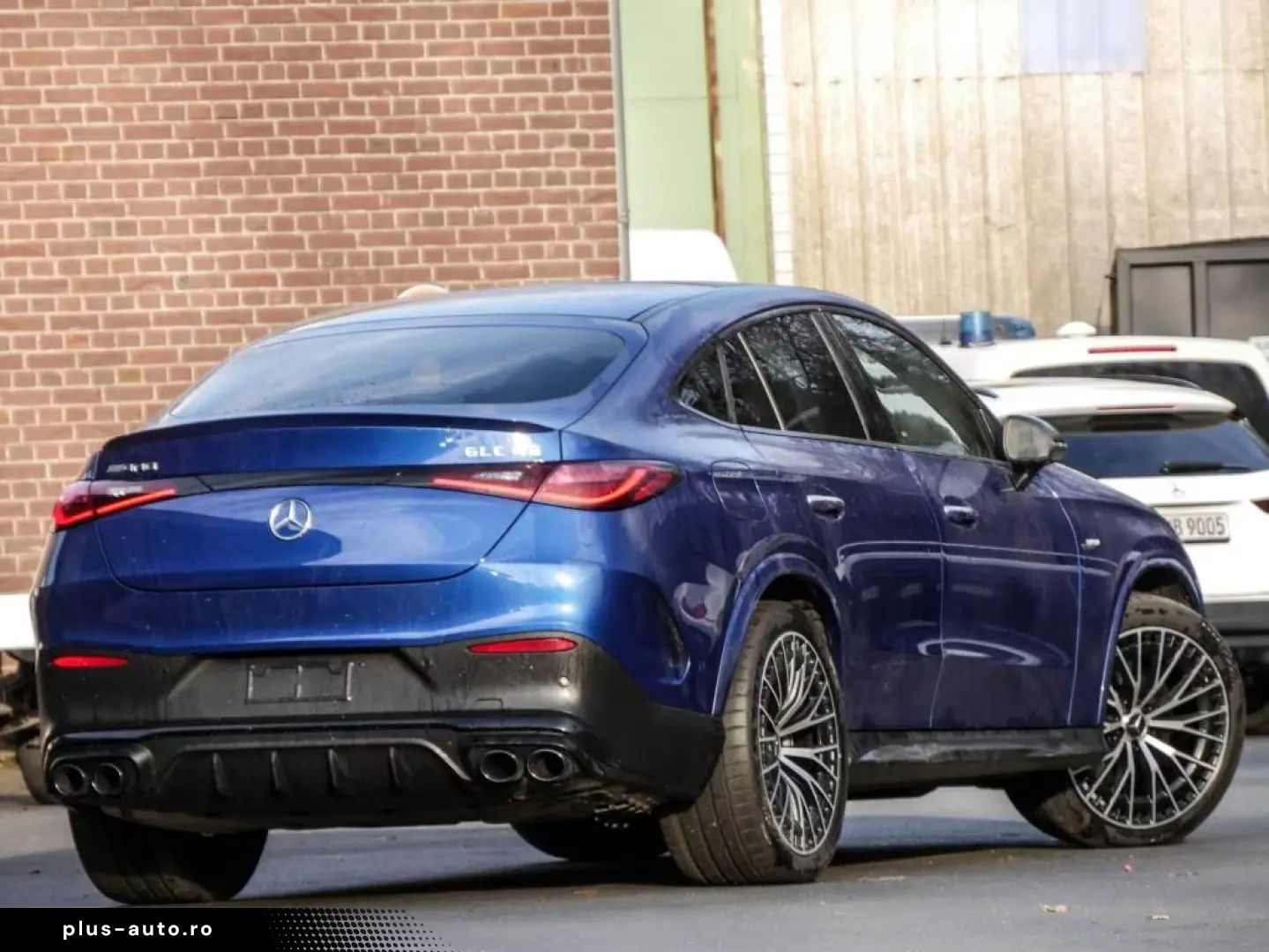 Mercedes-Benz GLC 43AMG4M Coupé Pano Burm HAL Digital 360 21