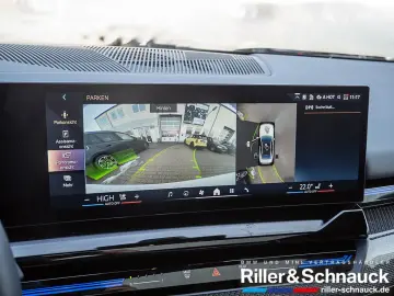 BMW 520i M-Sport H K ACC HUD SITZBELÜFTUNG PANO 360