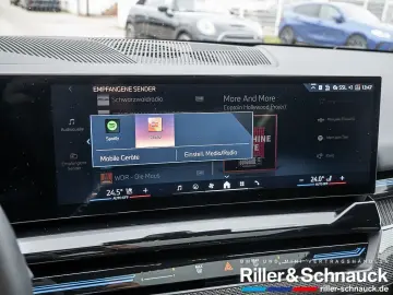 BMW 520i M-Sport Pro NAVI HUD ACC PANO 360  STANDHZ