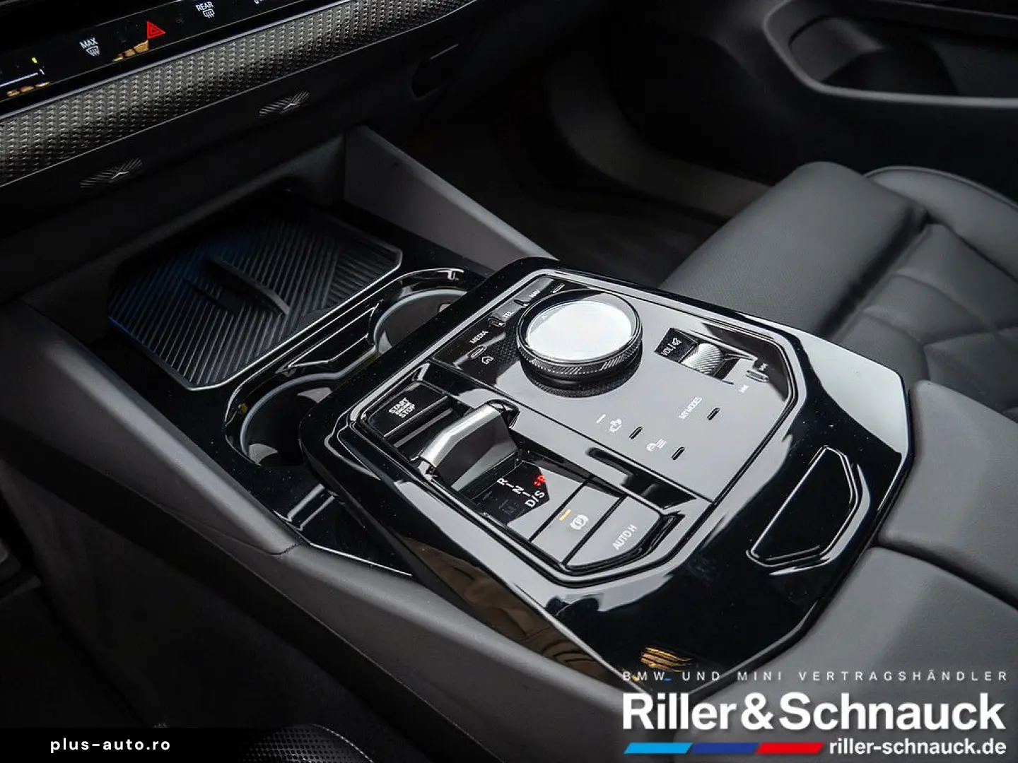 BMW 520i M-Sport Pro NAVI HUD ACC PANO 360  STANDHZ