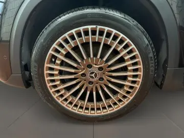 MERCEDES-BENZ EQA 250 AMG AMG MBUX HUD Wide Cam LED Navi AUT