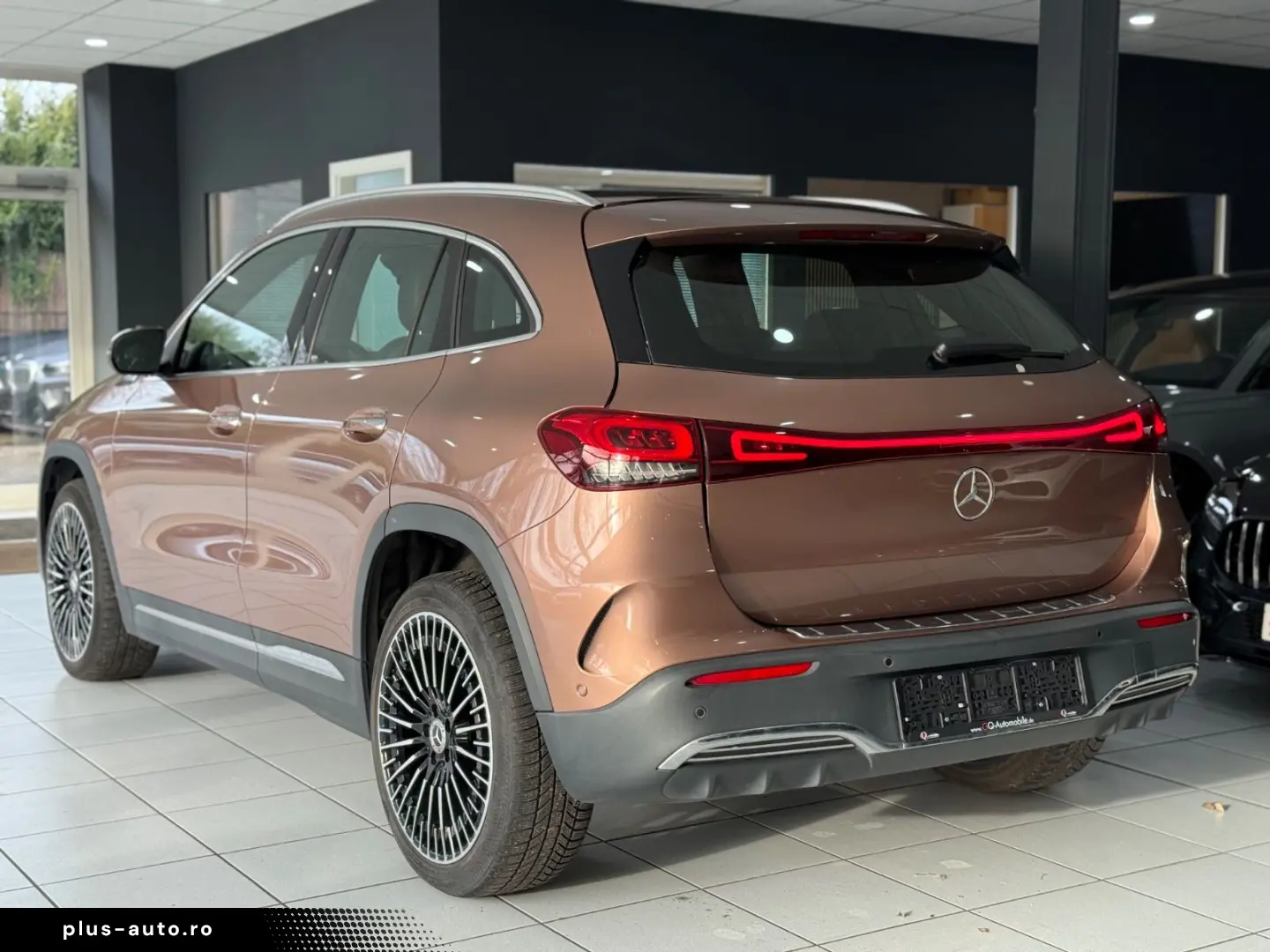 MERCEDES-BENZ EQA 250 AMG-LINE DISTRONIC PANO 360 HE&hellip;