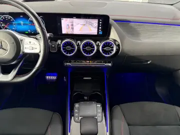 MERCEDES-BENZ EQA 250 AMG-LINE DISTRONIC PANO 360 HE&hellip;