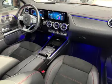 MERCEDES-BENZ EQA 250 AMG-LINE DISTRONIC PANO 360 HE&hellip;