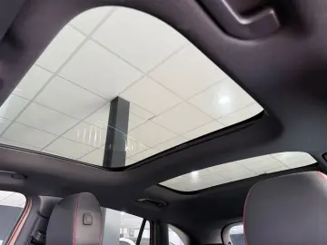 MERCEDES-BENZ EQA 250 AMG-LINE DISTRONIC PANO 360 HE&hellip;