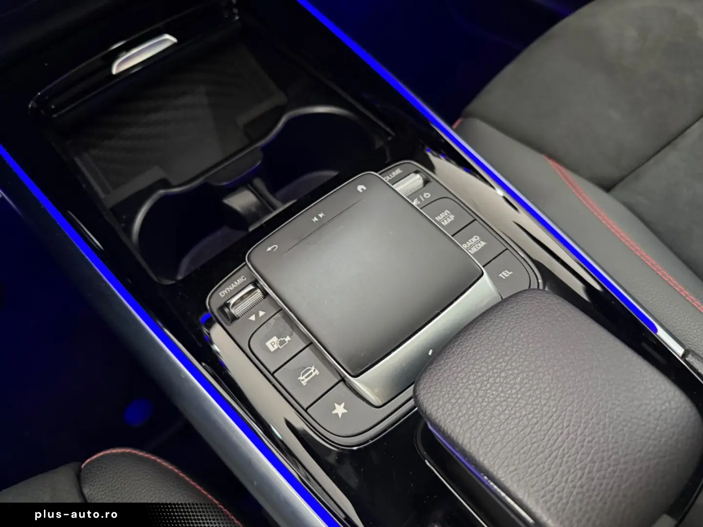 MERCEDES-BENZ EQA 250 AMG-LINE DISTRONIC PANO 360 HE&hellip;