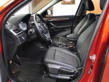 BMW X1 sDrive AT