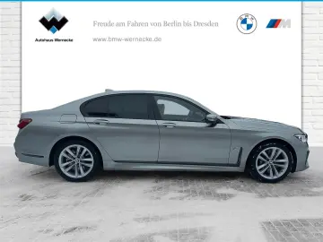BMW 730d xDrive Limousine M Sportpaket Head-Up DAB
