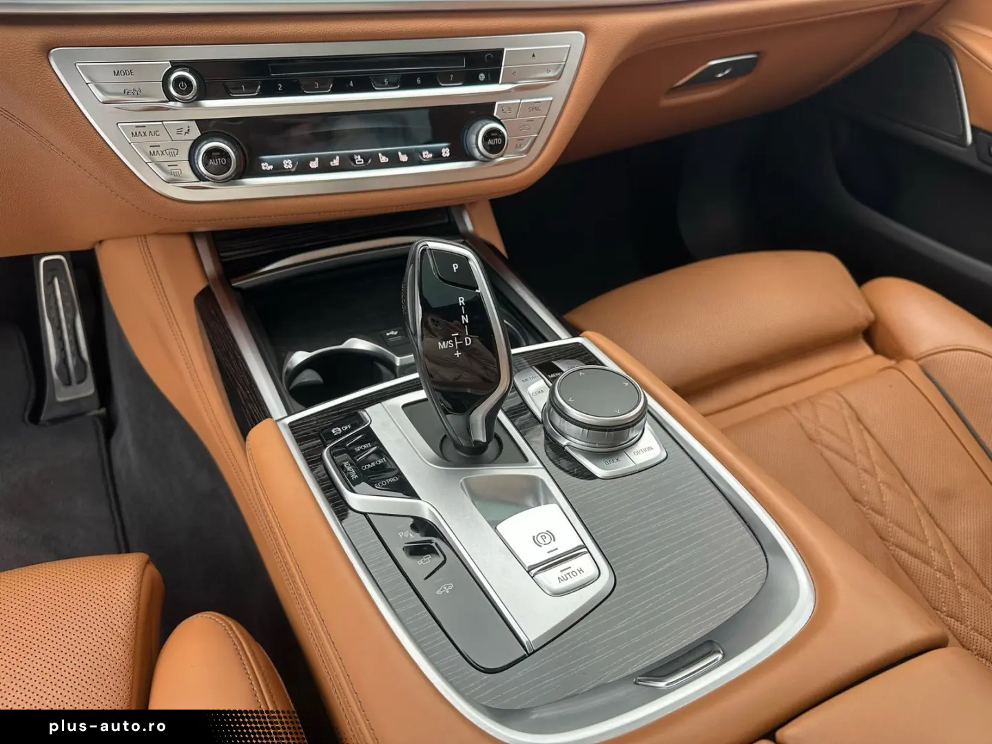 BMW 730d xDrive Limousine M Sportpaket Head-Up DAB