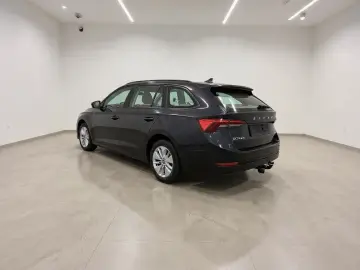 SKODA Octavia Combi 1.0 e-TSI Ambition