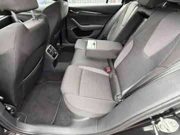 SKODA Octavia Combi 1.0 e-TSI Ambition