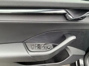 SKODA Octavia Combi 1.0 e-TSI Ambition