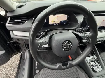 SKODA Octavia Combi 1.0 e-TSI Ambition