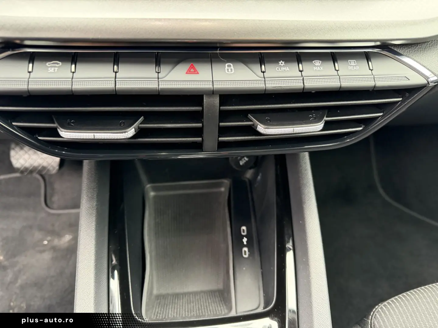 SKODA Octavia Combi 1.0 e-TSI Ambition