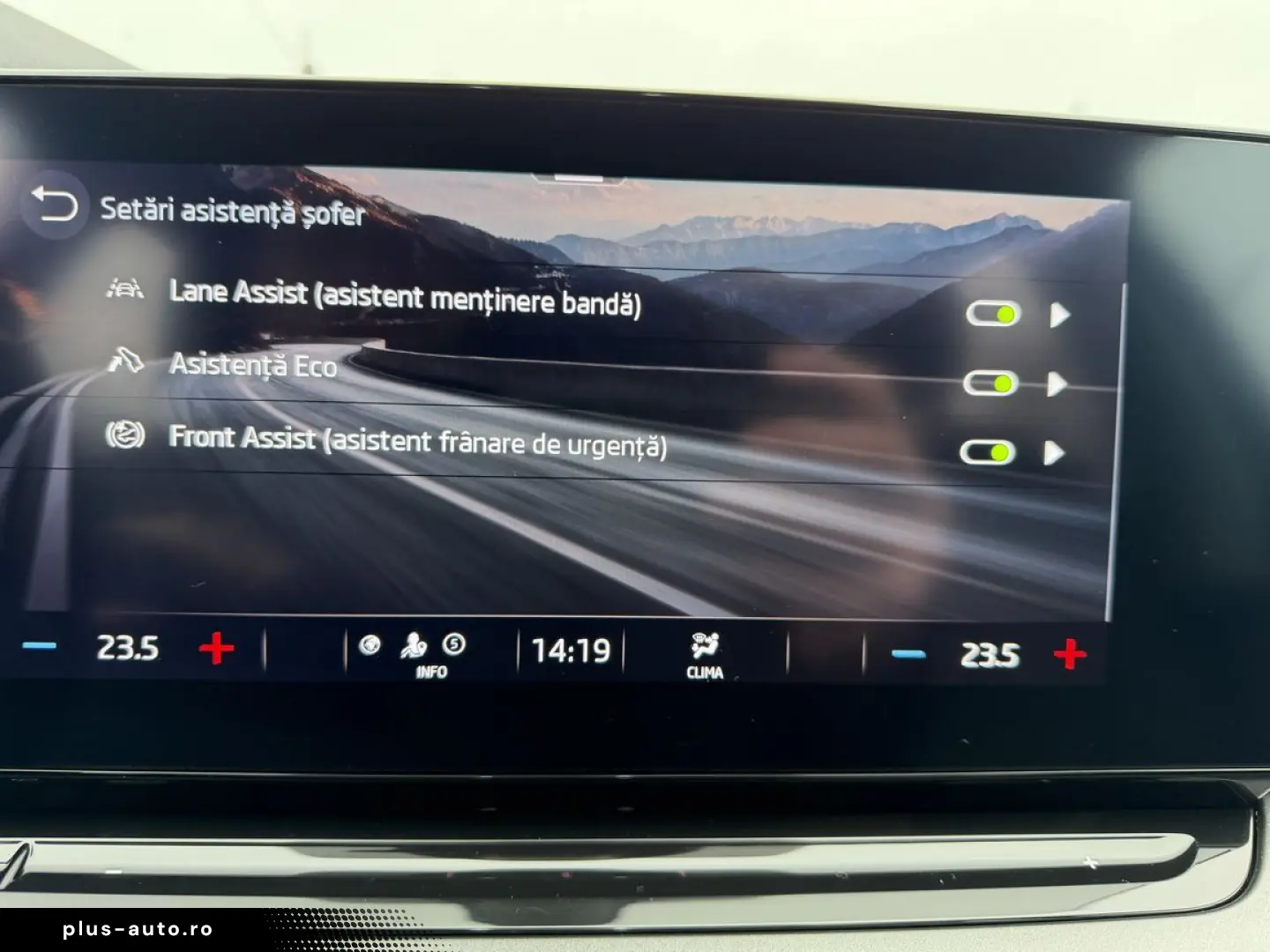 SKODA Octavia Combi 1.0 e-TSI Ambition