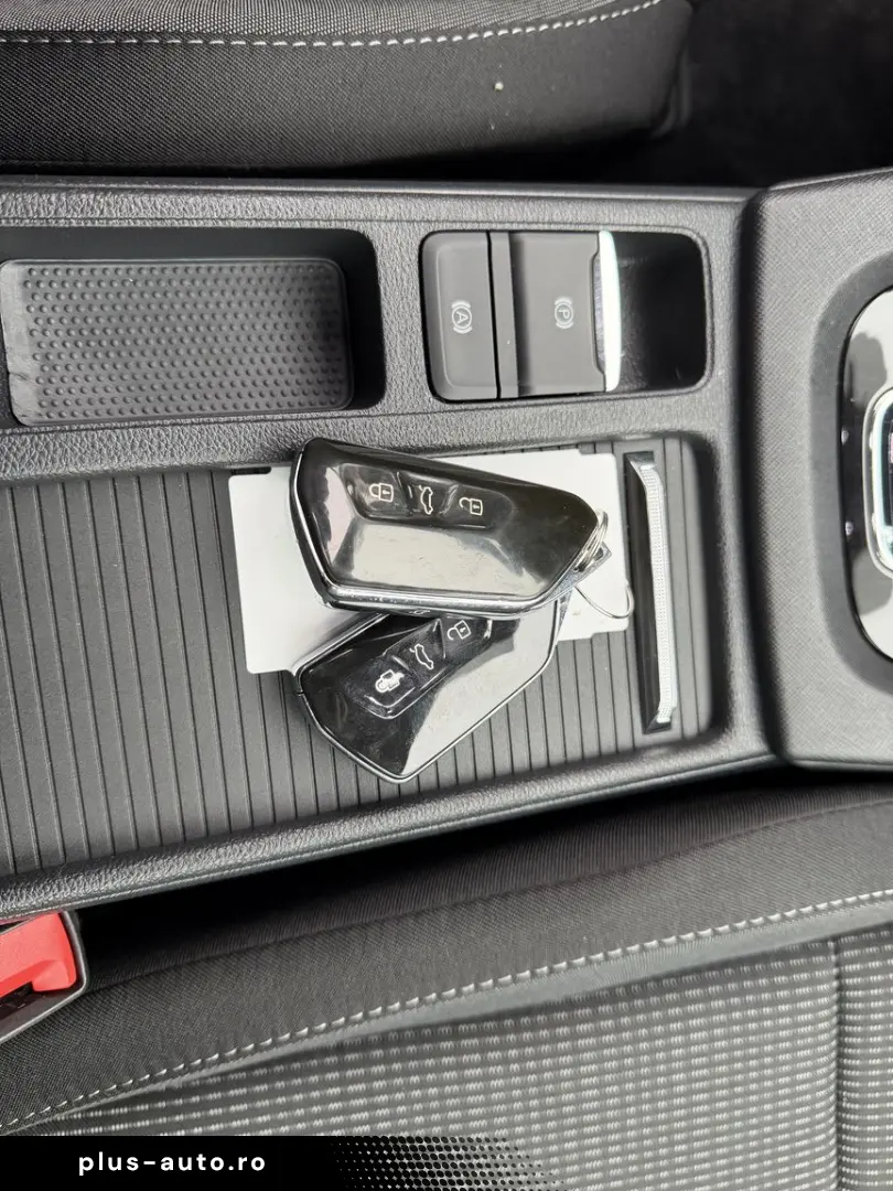 SKODA Octavia Combi 1.0 e-TSI Ambition