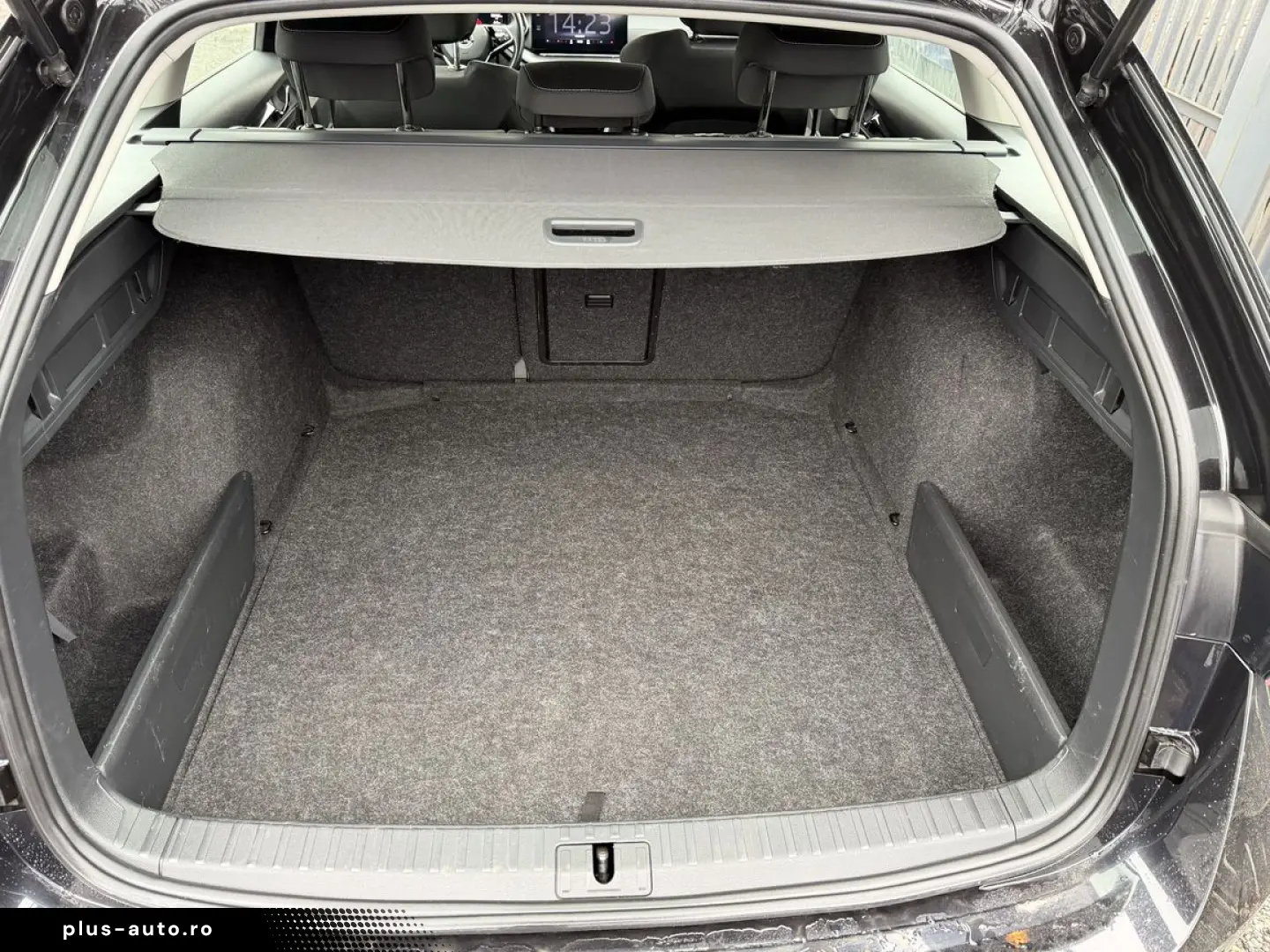 SKODA Octavia Combi 1.0 e-TSI Ambition