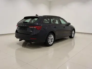 SKODA Octavia Combi 1.0 e-TSI Ambition