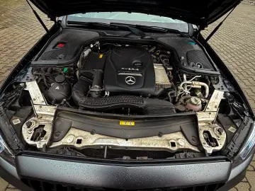 Mercedes-Benz E 350