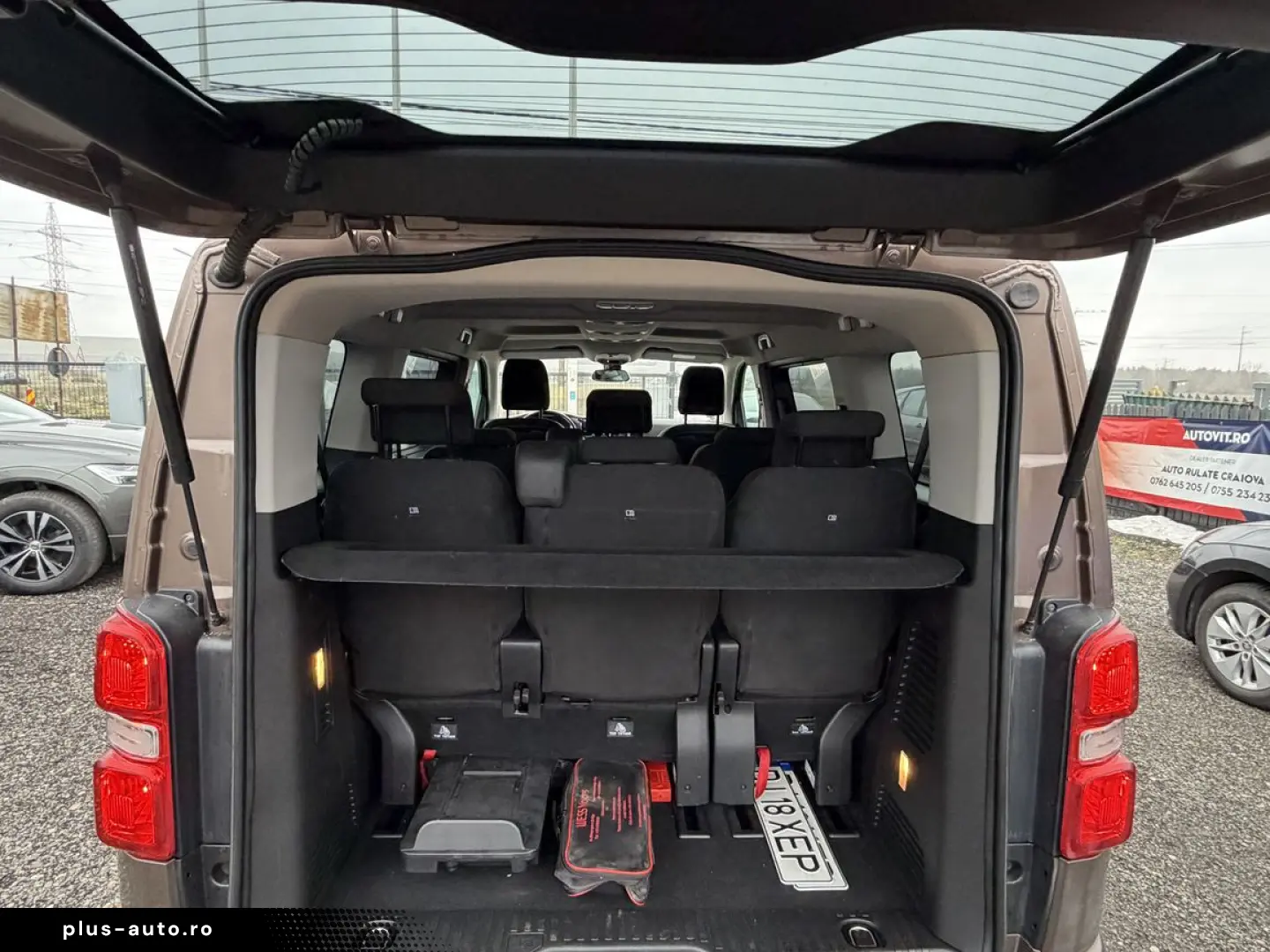 TOYOTA PROACE 8 locuri