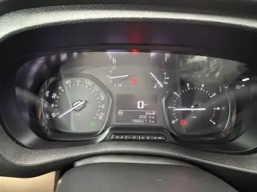 TOYOTA PROACE 8 locuri