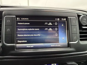 TOYOTA PROACE 8 locuri