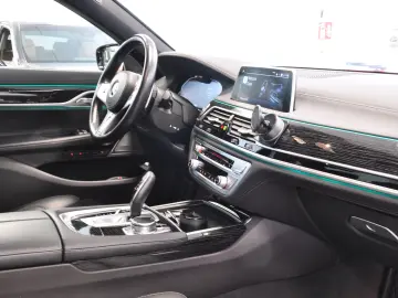 STOC BMW 730 XDRIVE MPACK HARMAN KARDON HEAD UP MASAJ LASER