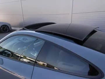 PORSCHE 911 Carrera 4S